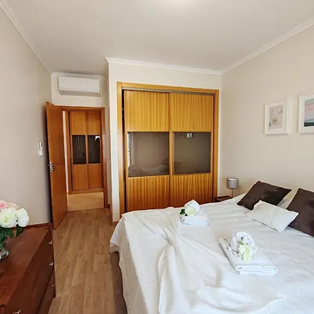 3e Arcos 6 - Casas & Papeis * Armação de Pêra