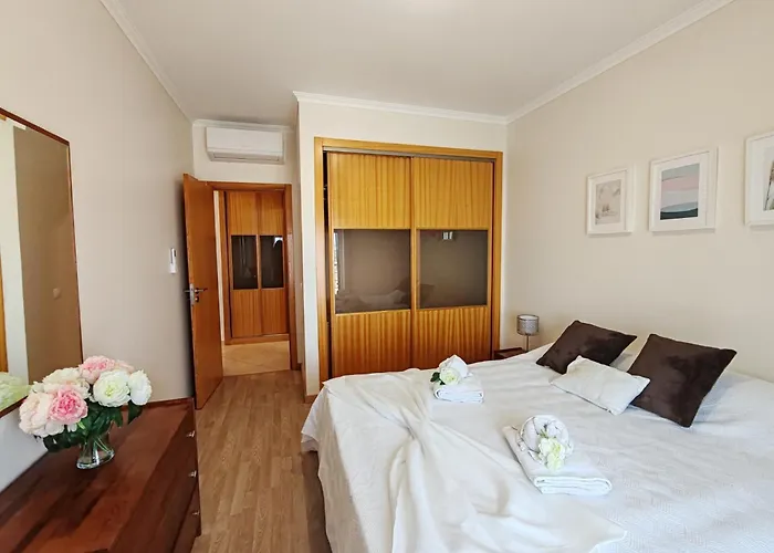 3e Arcos 6 - Casas & Papeis * Armação de Pêra